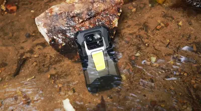 Защищенный смартфон Tank: выгодные решения от «Куба Store»