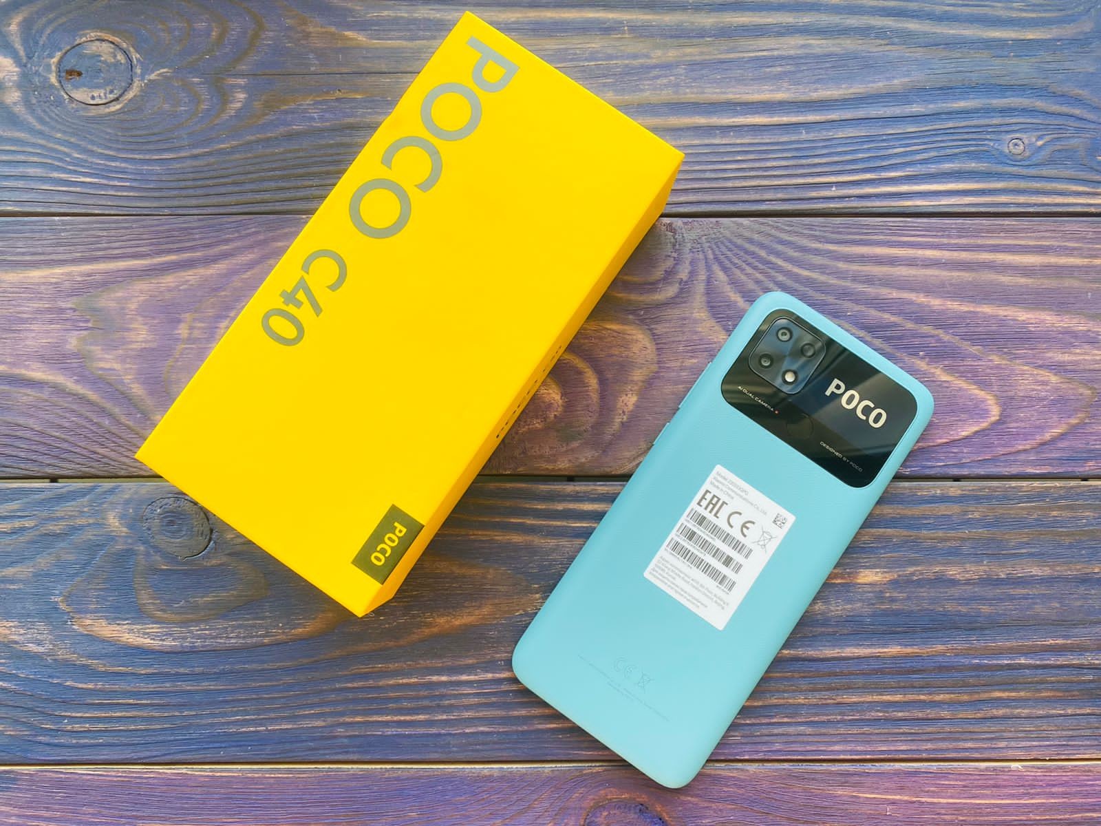 Смартфон Xiaomi Poco C40 4/64Gb Coral Green купить в Екатеринбурге